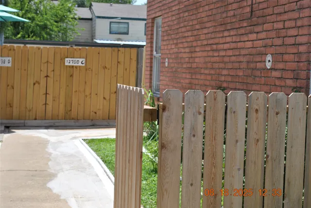 $1,350 | 12700 Leader Street, Unit C, Houston, TX 77072