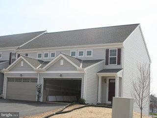 544 Fox Ridge Lane, Unit 10 Lebanon, PA 17042 - Photo 1 of 1 Gallery Image 1