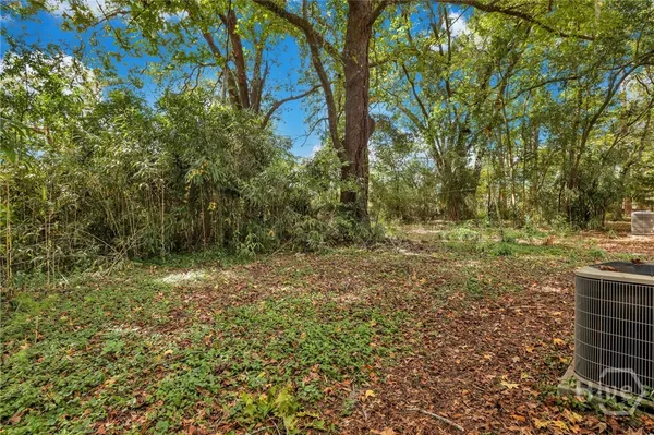 $1,675 | 1313 East 55th Street, Savannah, GA 31404