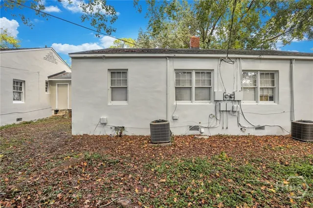 $1,675 | 1313 East 55th Street, Savannah, GA 31404