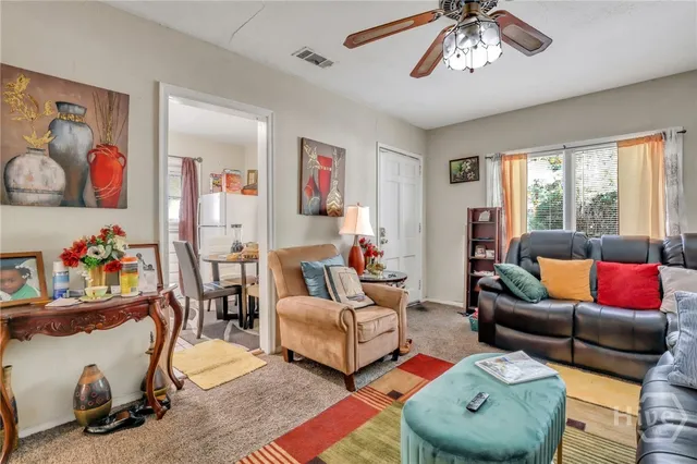 $1,675 | 1313 East 55th Street, Savannah, GA 31404