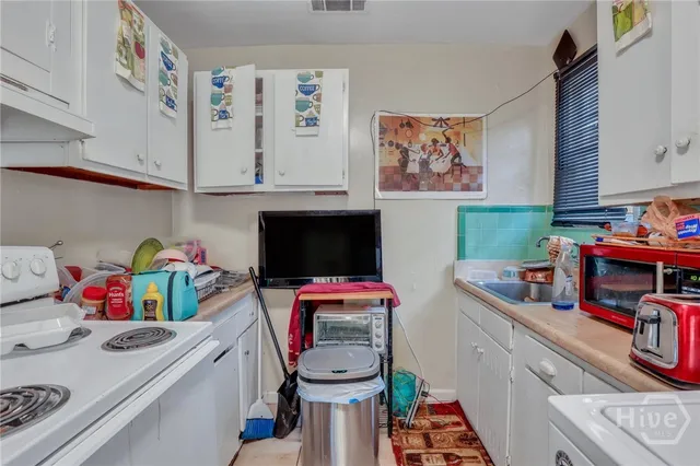 $1,675 | 1313 East 55th Street, Savannah, GA 31404