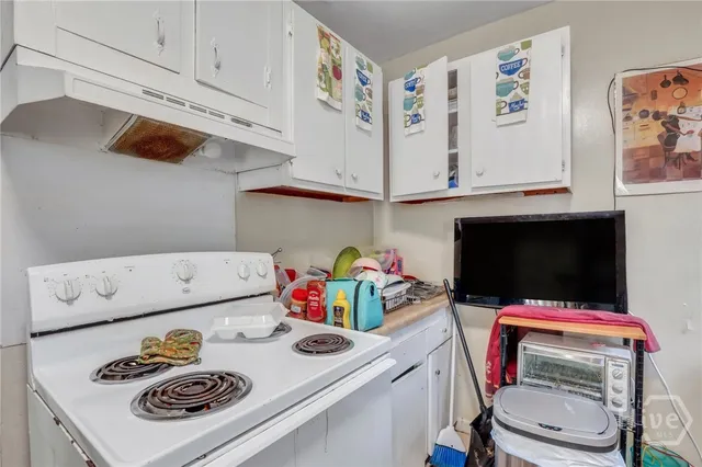 $1,675 | 1313 East 55th Street, Savannah, GA 31404