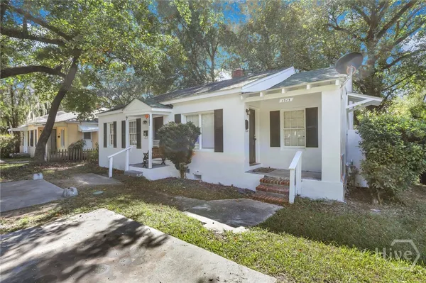 $1,675 | 1313 East 55th Street, Savannah, GA 31404