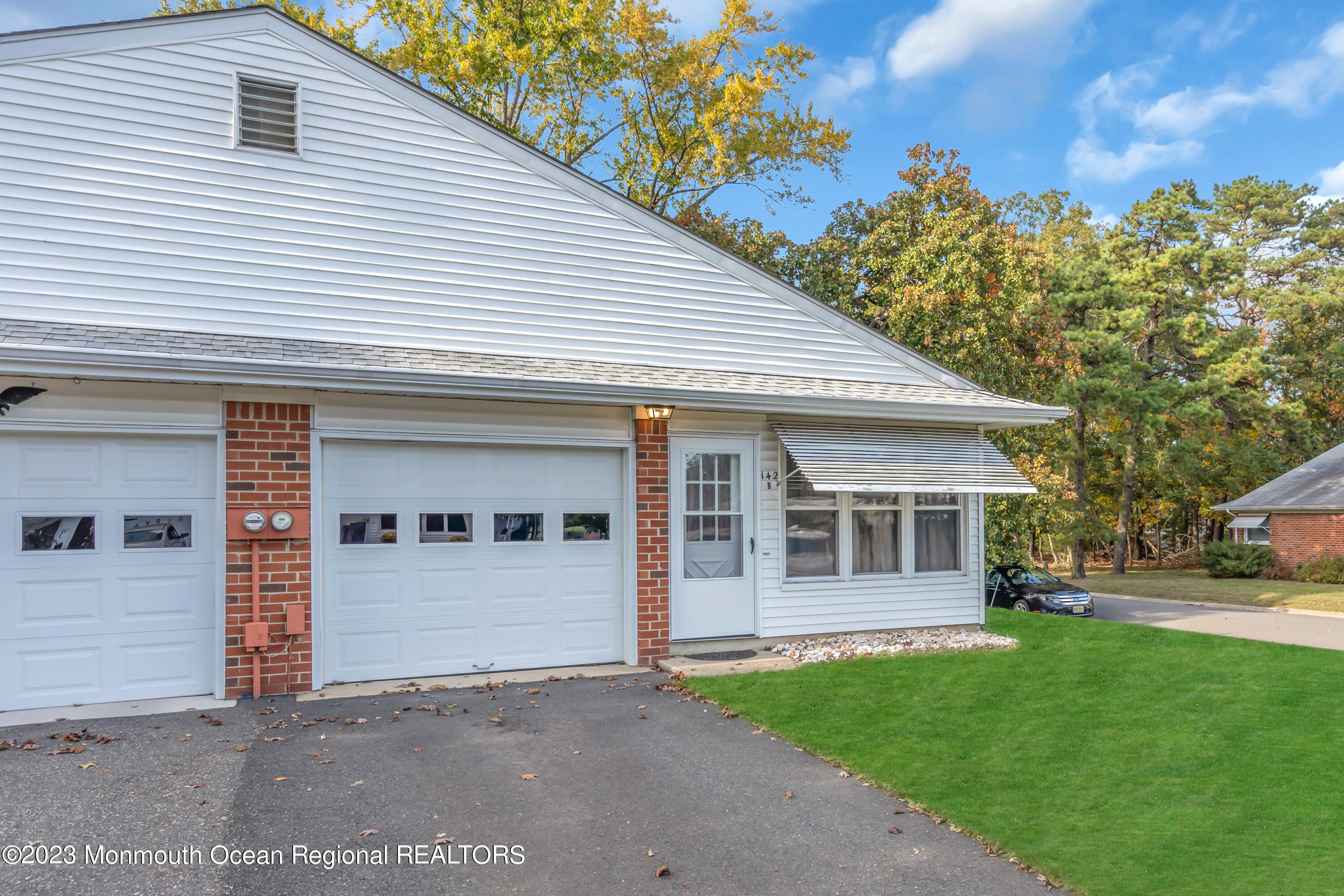 142 Azalea Drive, Unit B Whiting, NJ 08759 - Photo 1 of 27 002_dsc00346-1b