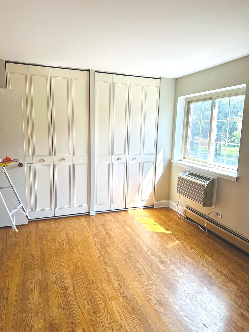 6300 West Irving Park Road, Unit 202 Chicago, IL 60634 - Photo 5 of 8 Gallery Image 5