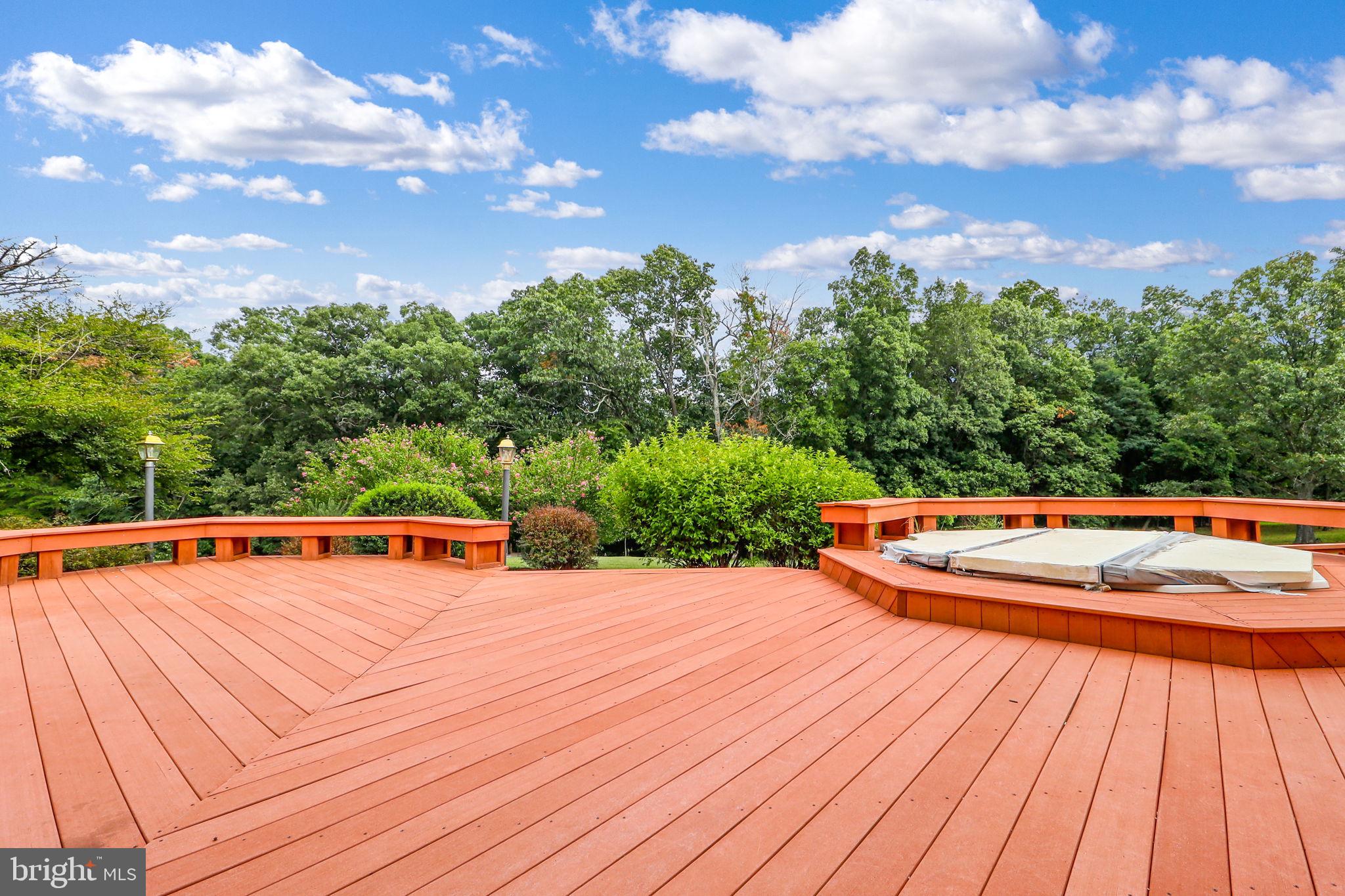 21960 Oatlands Road Aldie, VA 20105 - Photo 23 of 79