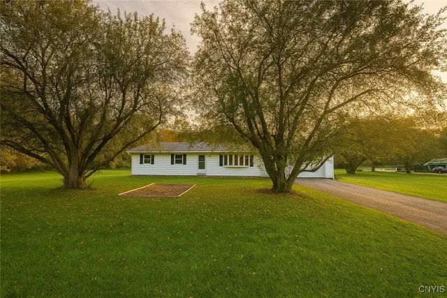 $189,000 | 9530 Us Route 20, Bridgewater, NY 13313