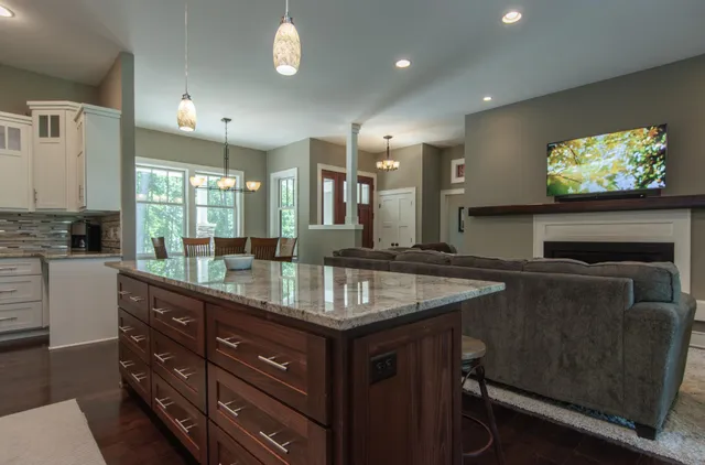 $999,000 | 24197 Willow Circle, Nisswa, MN 56468