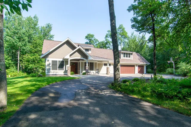 $999,000 | 24197 Willow Circle, Nisswa, MN 56468