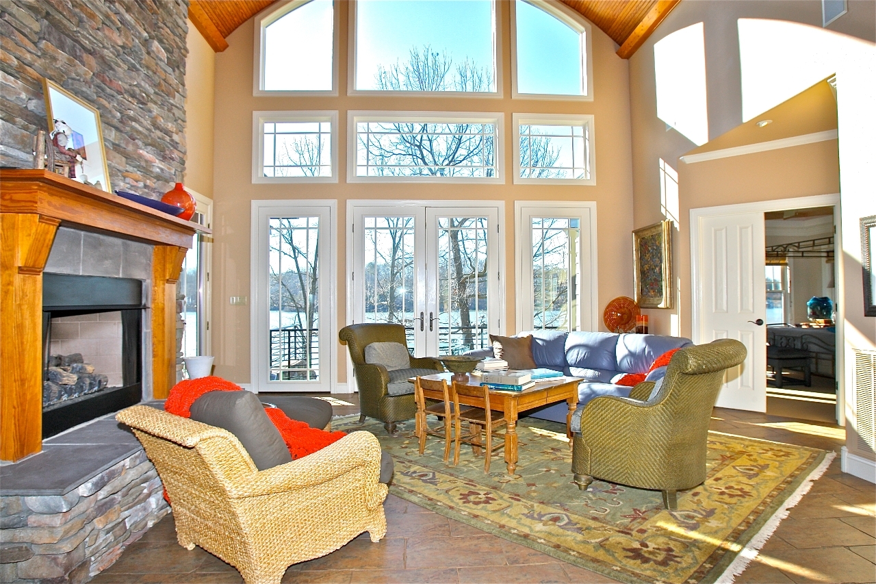 990 3 Quarter Point Road Wirtz, VA 24184 - Photo 23 of 68 Great Room