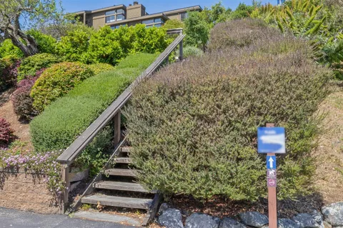 $2,695,000 | 565 San Pedro Cove, San Rafael, CA 94901