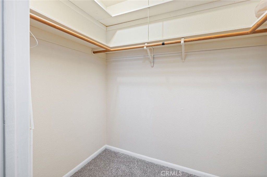32413 Chickasaw Road Coarsegold, CA 93614 - Photo 25 of 66 a view of an empty walk in closet