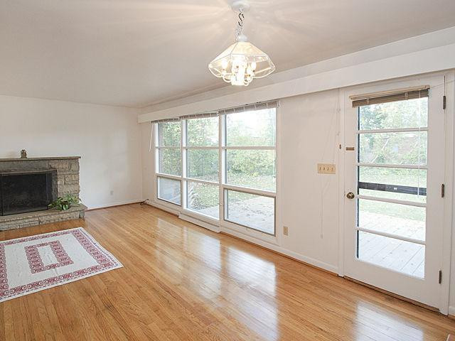 1718 Dunmore Road Ann Arbor, MI 48103 - Photo 6 of 31 Photo 6