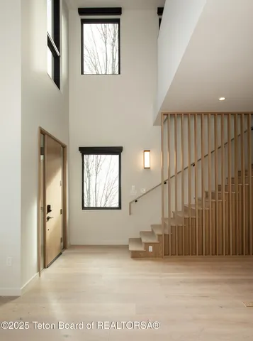 $7,350,000 | 165 Glenwood Street, Unit 28, Jackson, WY 83001