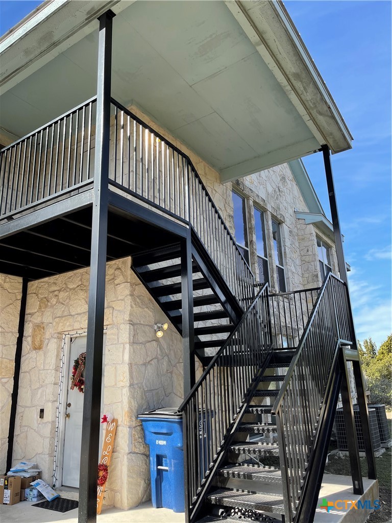 234 Star Grass, Unit 2B Spring Branch, TX 78070 - Photo 5 of 30