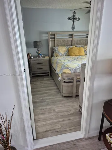 $178,000 | 5501 Lakeside Drive, Unit 204, Margate, FL 33063