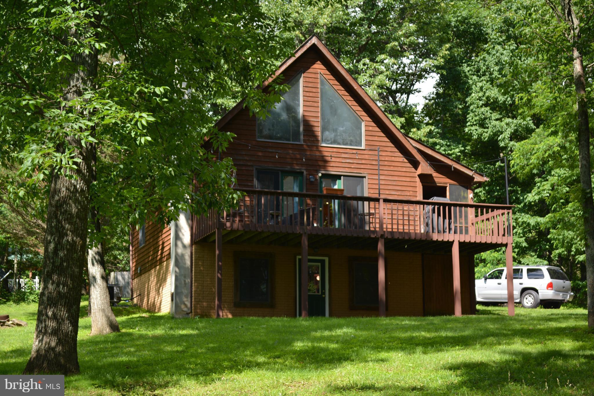 25 Mountain Top Road Front Royal, VA 22630 - Photo 1 of 30 Exterior (Front)