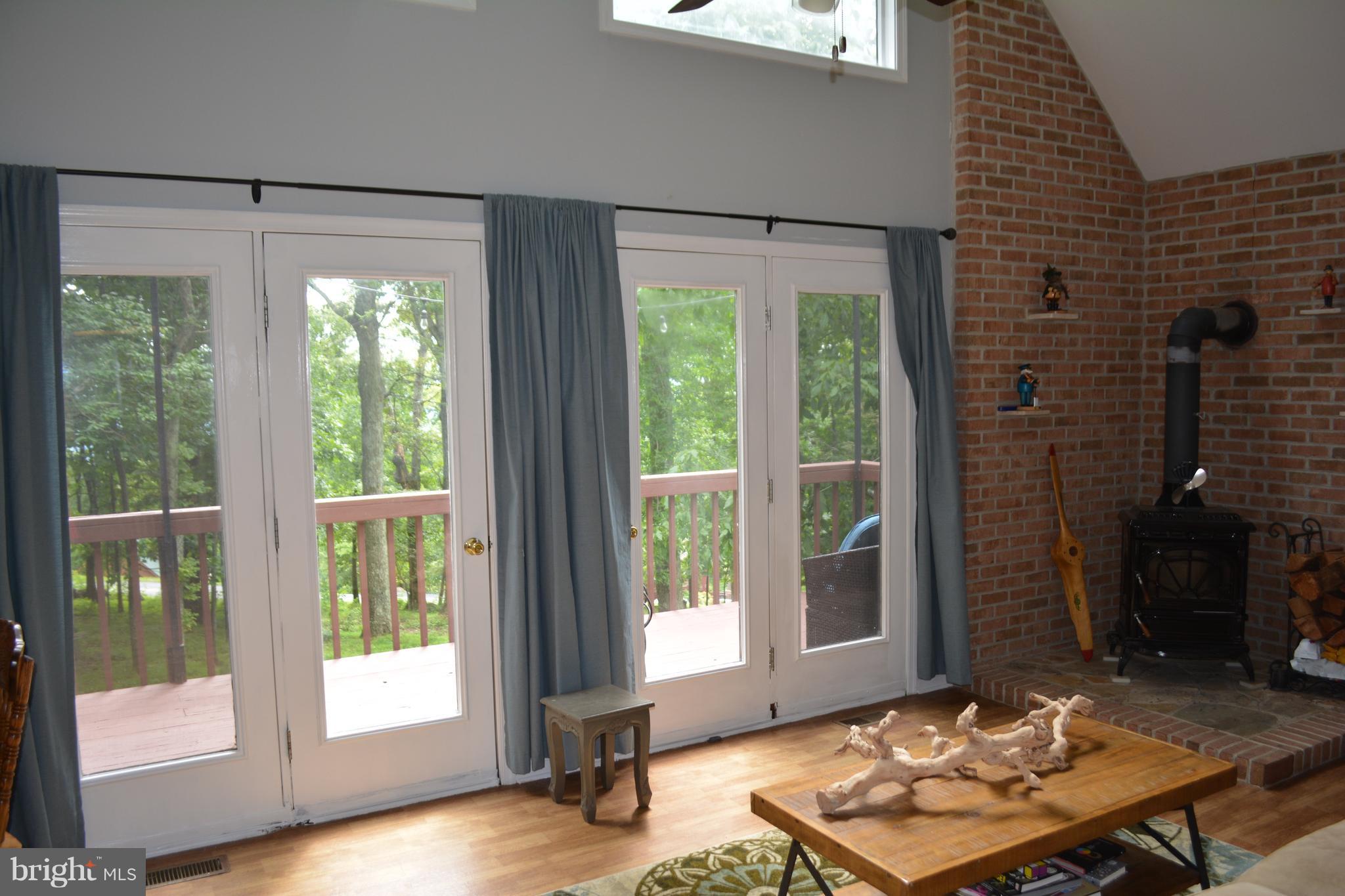 25 Mountain Top Road Front Royal, VA 22630 - Photo 5 of 30 Family Room