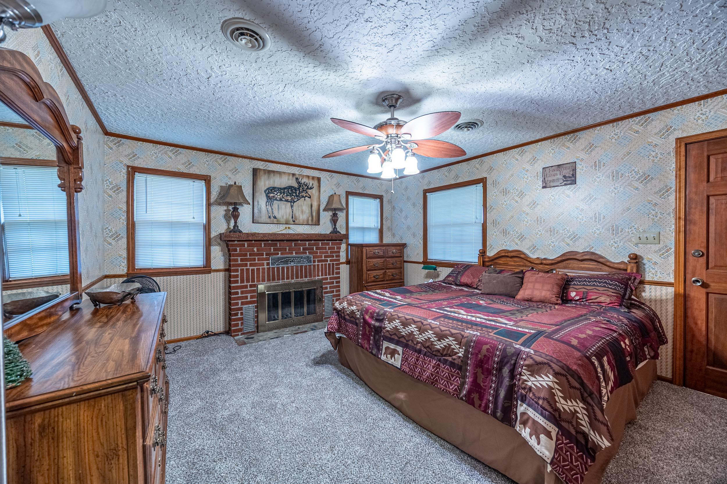 28446 Panorama Road Warsaw, MO 65355 - Photo 14 of 23 28446 Panorama-22