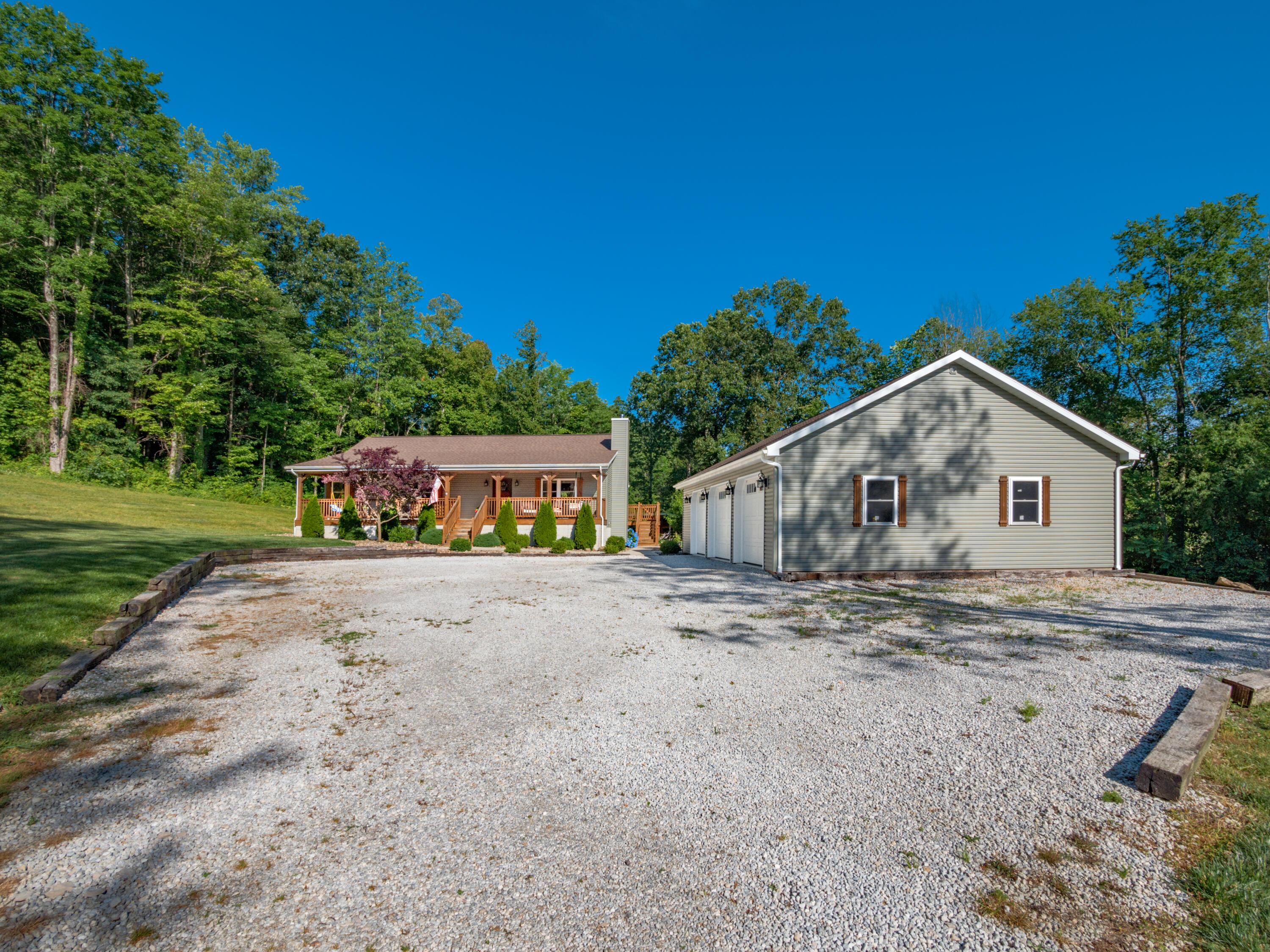 62063 Savage Road Cambridge, OH 43725 - Photo 4 of 49 07-z 62063 Savage088-2