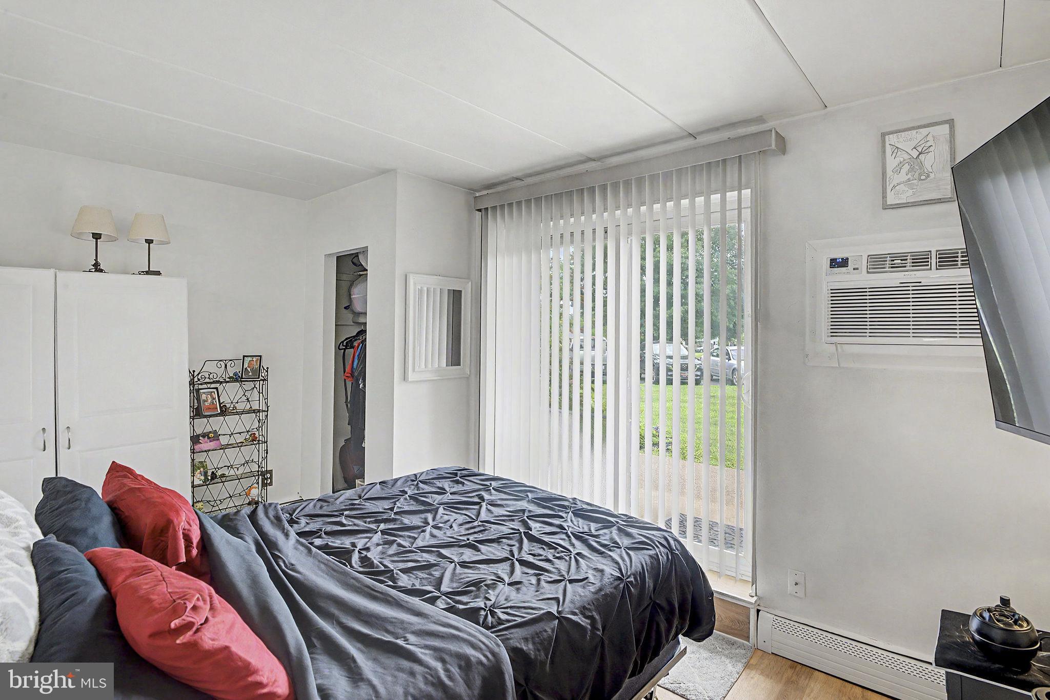 1575 West Street Road, Unit 614 Warminster, PA 18974 - Photo 10 of 28 Bedroom