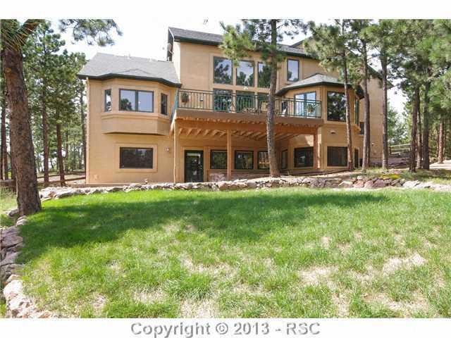 Private .60 Ac.   Fenced Back Yard