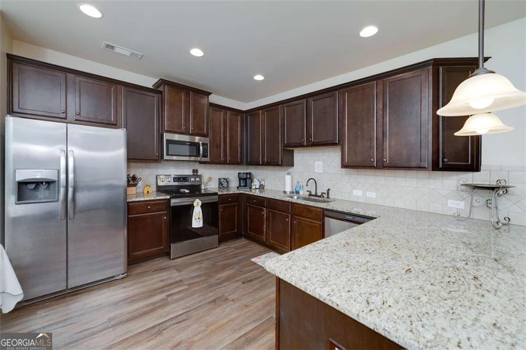 457 Stanebrook Court Jackson, GA 30233 - Photo 13 of 24