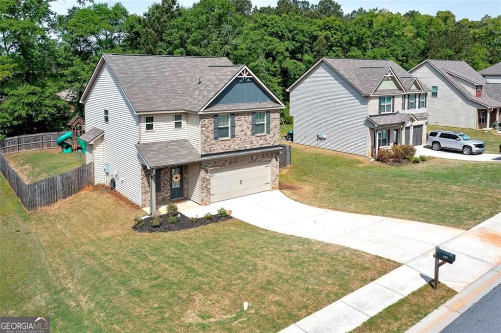 457 Stanebrook Court Jackson, GA 30233 - Photo 2 of 24