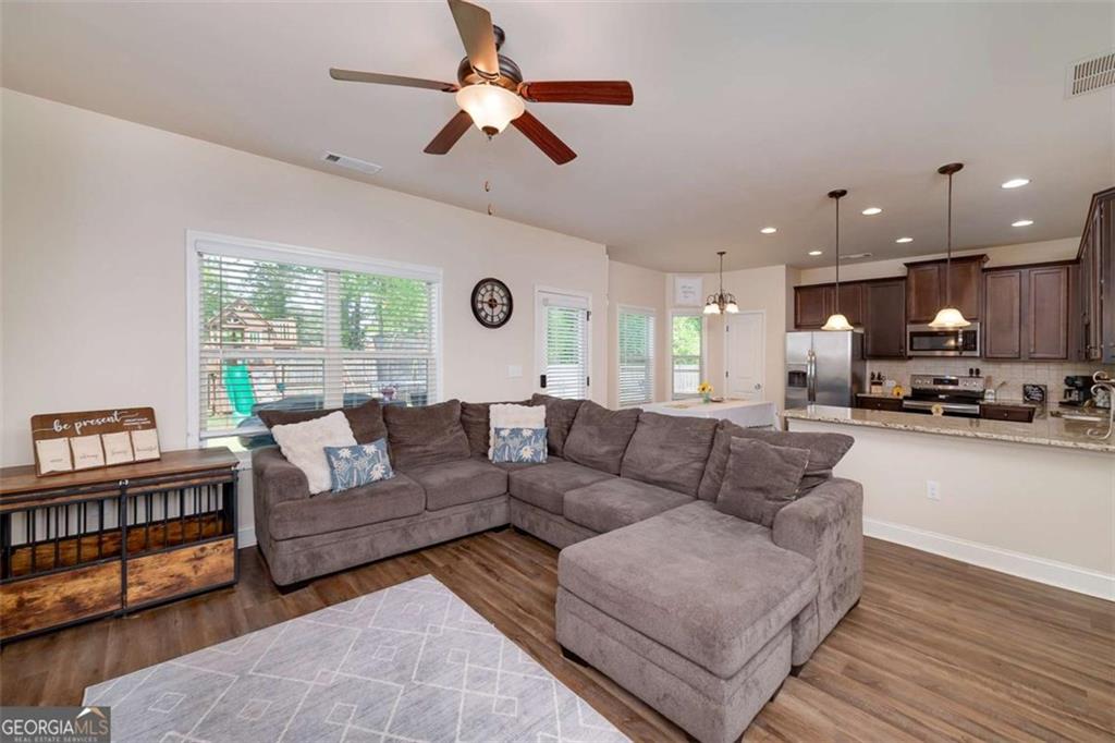 457 Stanebrook Court Jackson, GA 30233 - Photo 10 of 24