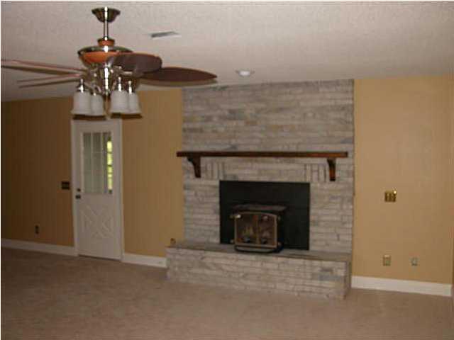 1000 Walton Road DeFuniak Springs, FL 32433 - Photo 3 of 17 Gallery Image 3