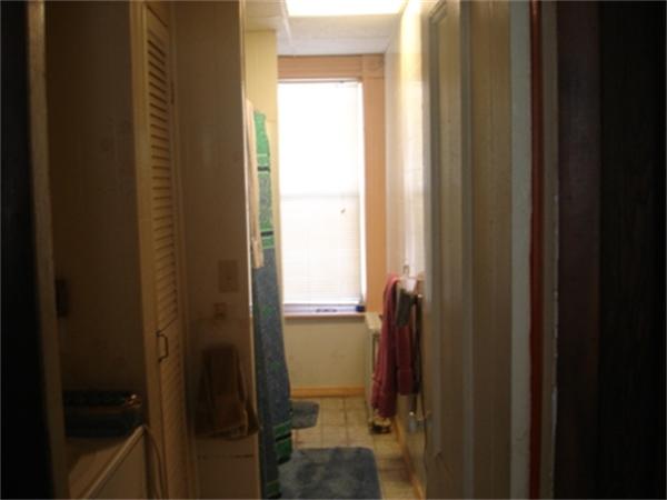 154 Cottage Street Fall River, MA 02721 - Photo 8 of 9