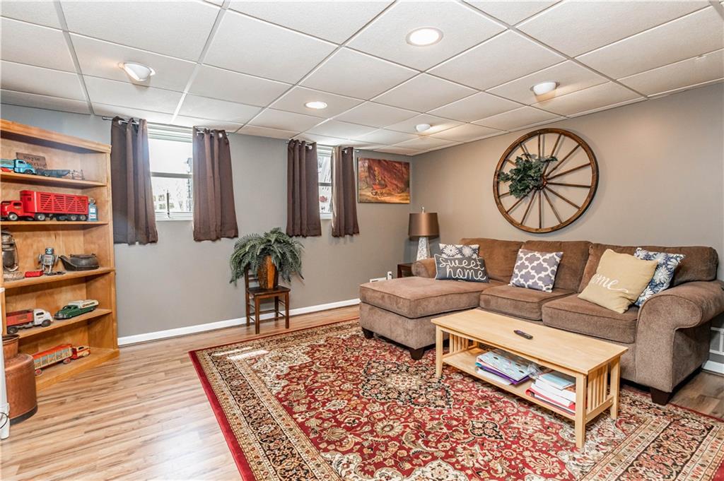 280 Chestnut Road Penn Run, PA 15765 - Photo 23 of 25 a living room with furniture and a rug