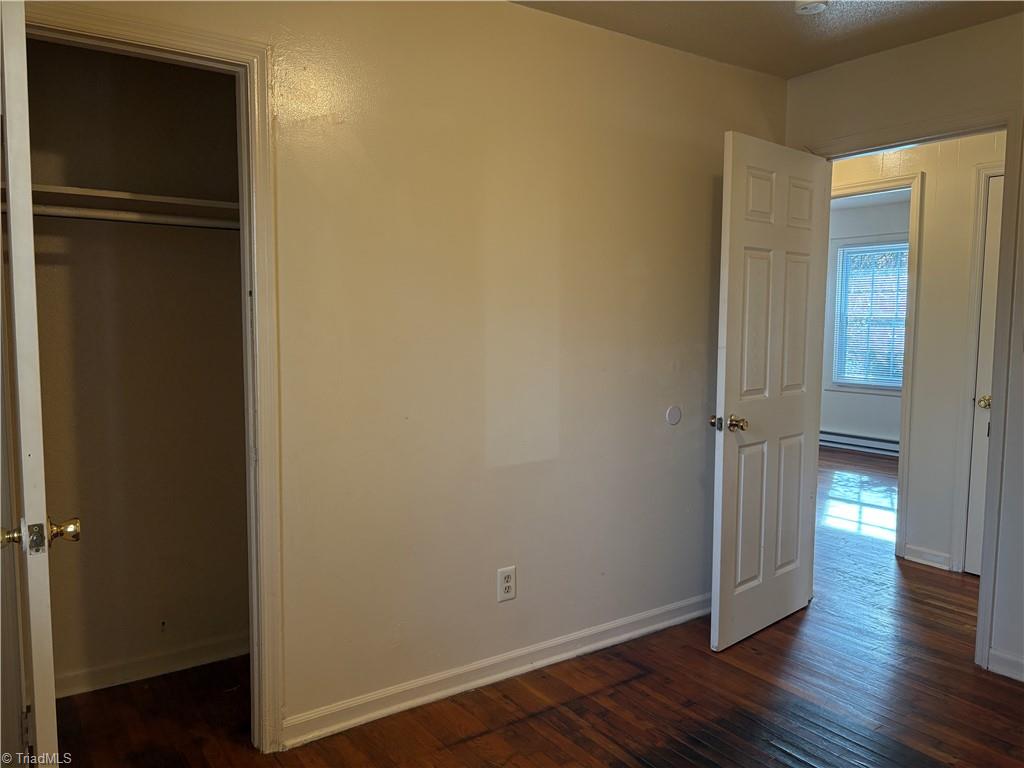 1301 Wise Avenue High Point, NC 27260 - Photo 10 of 11