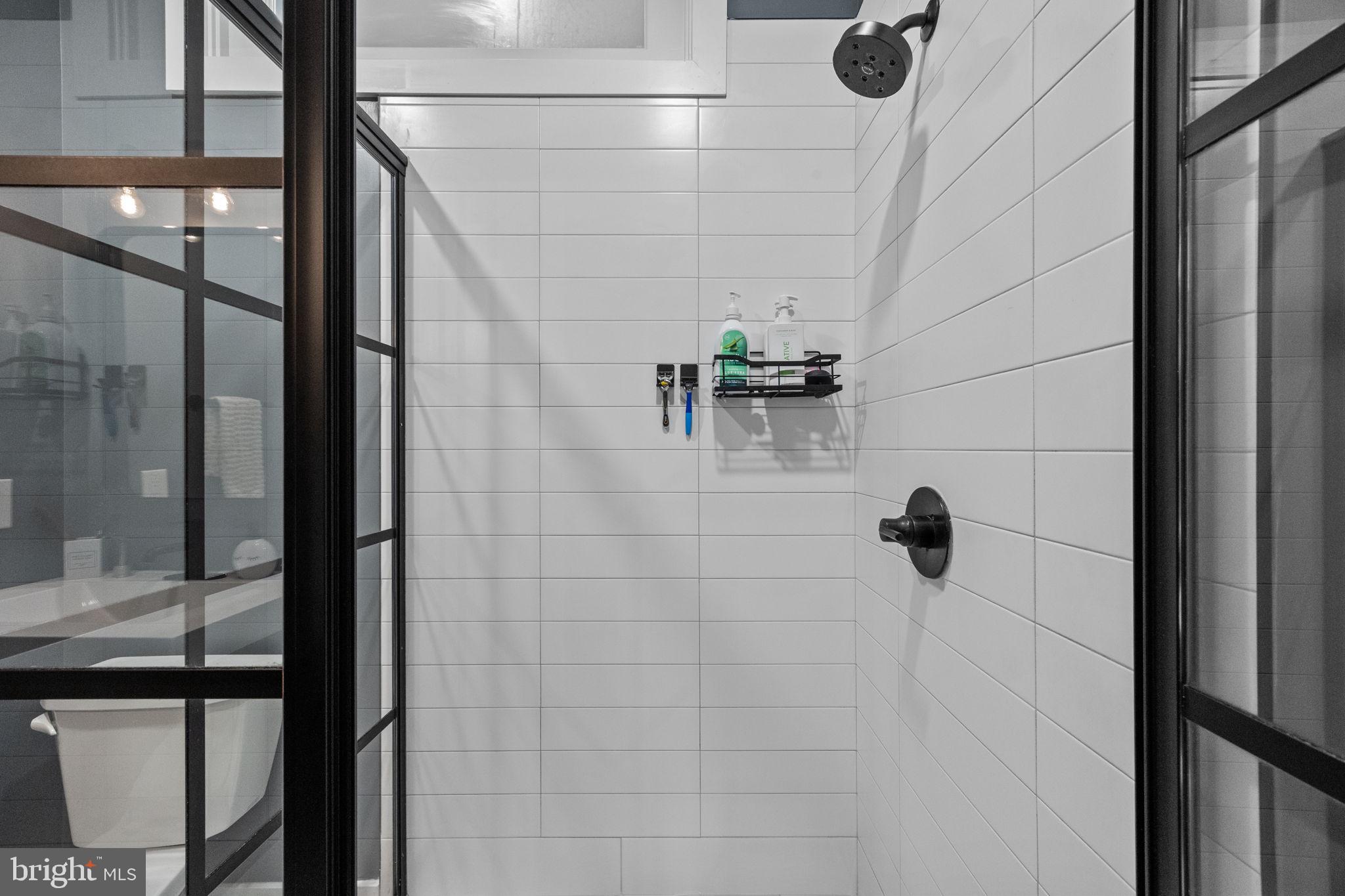 450 Ripka Street Philadelphia, PA 19128 - Photo 28 of 47 a bathroom with a shower