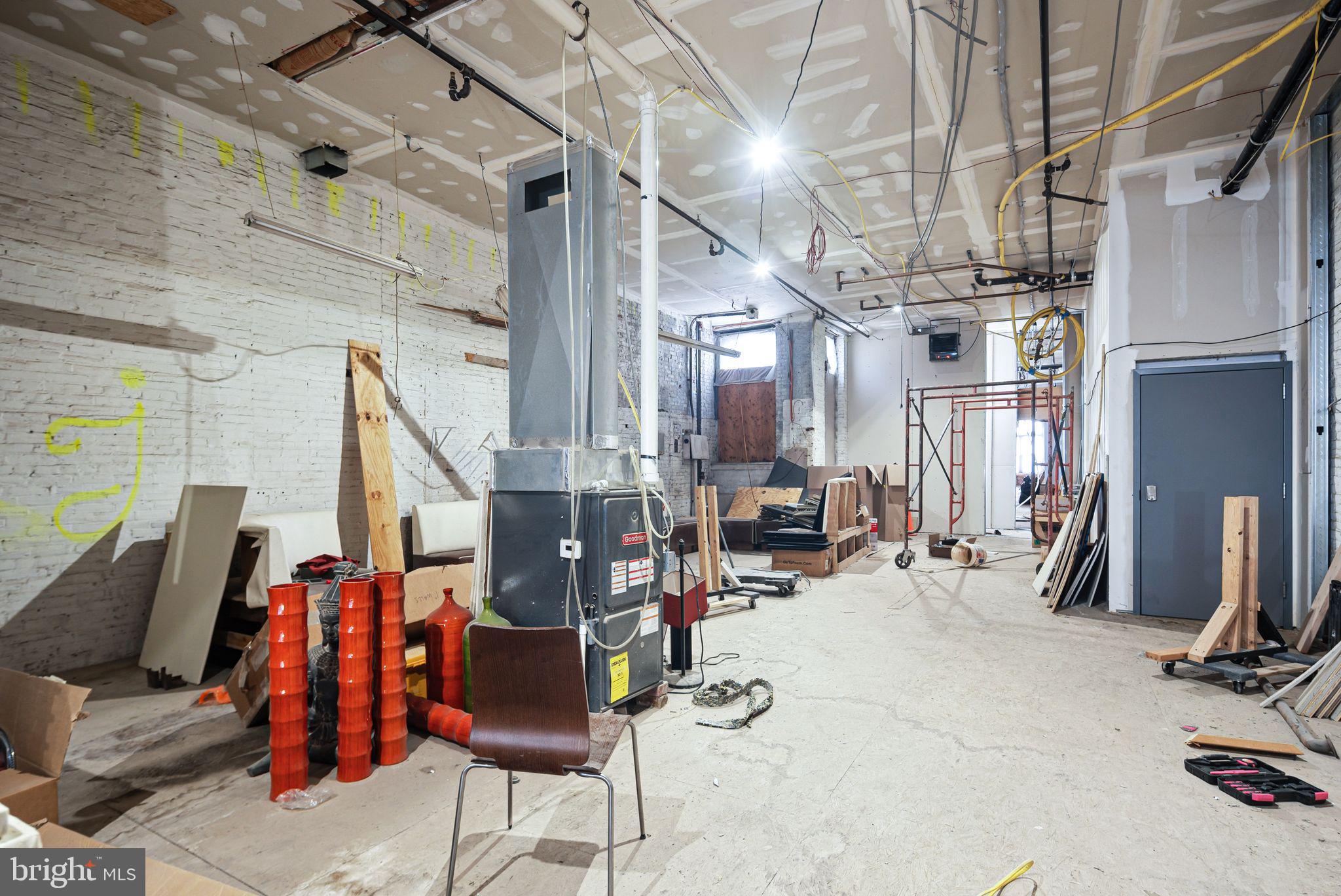 20 Letitia Street, Unit 2C Philadelphia, PA 19106 - Photo 6 of 9 a view of gym