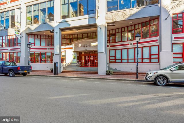 $398,000 | 1200 Braddock Place, Unit 209, Alexandria, VA 22314