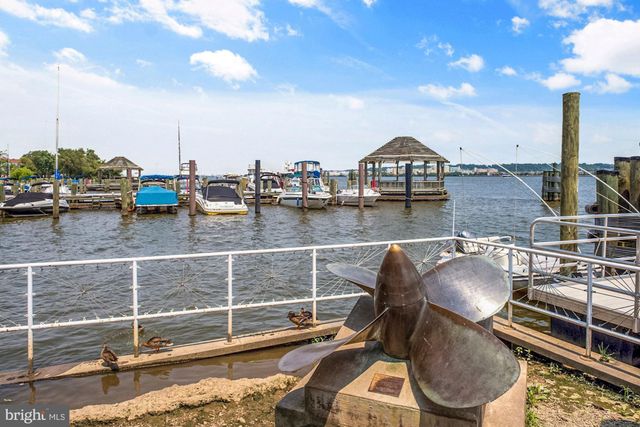 $398,000 | 1200 Braddock Place, Unit 209, Alexandria, VA 22314