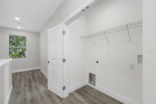 $4,000 | 6900 Dartmouth Avenue North, St. Petersburg, FL 33710