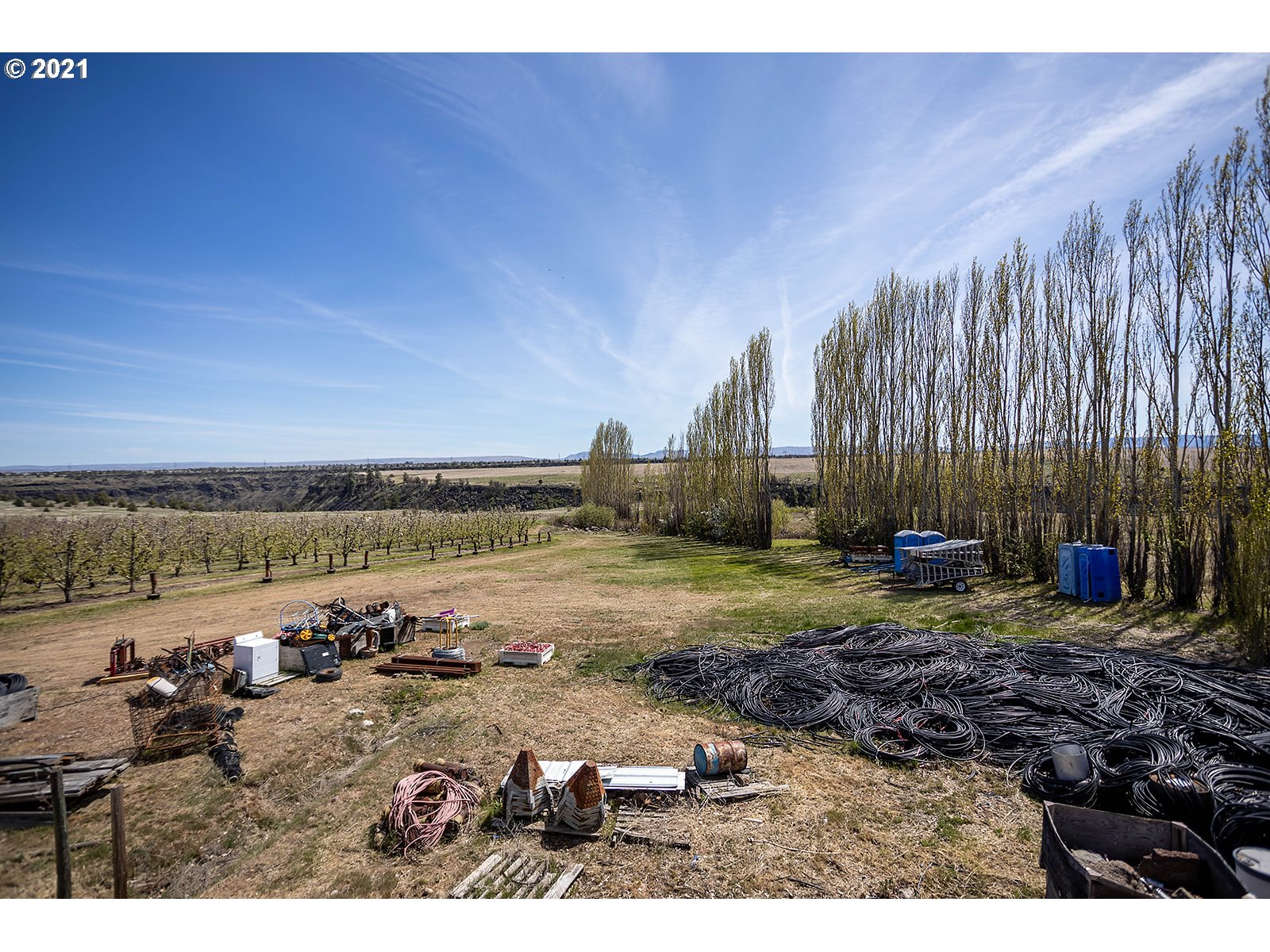 82088 Wamic Market Road Tygh Valley, OR 97063 - Photo 12 of 28 Gallery Image 12
