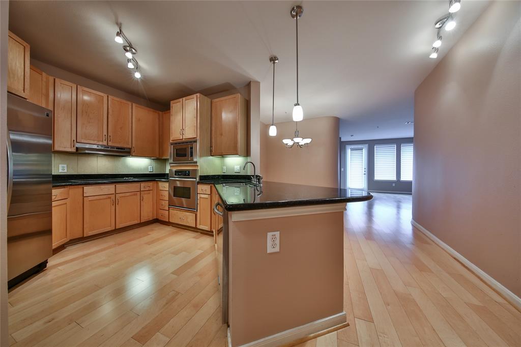 505 Jackson Hill St Unit 205  