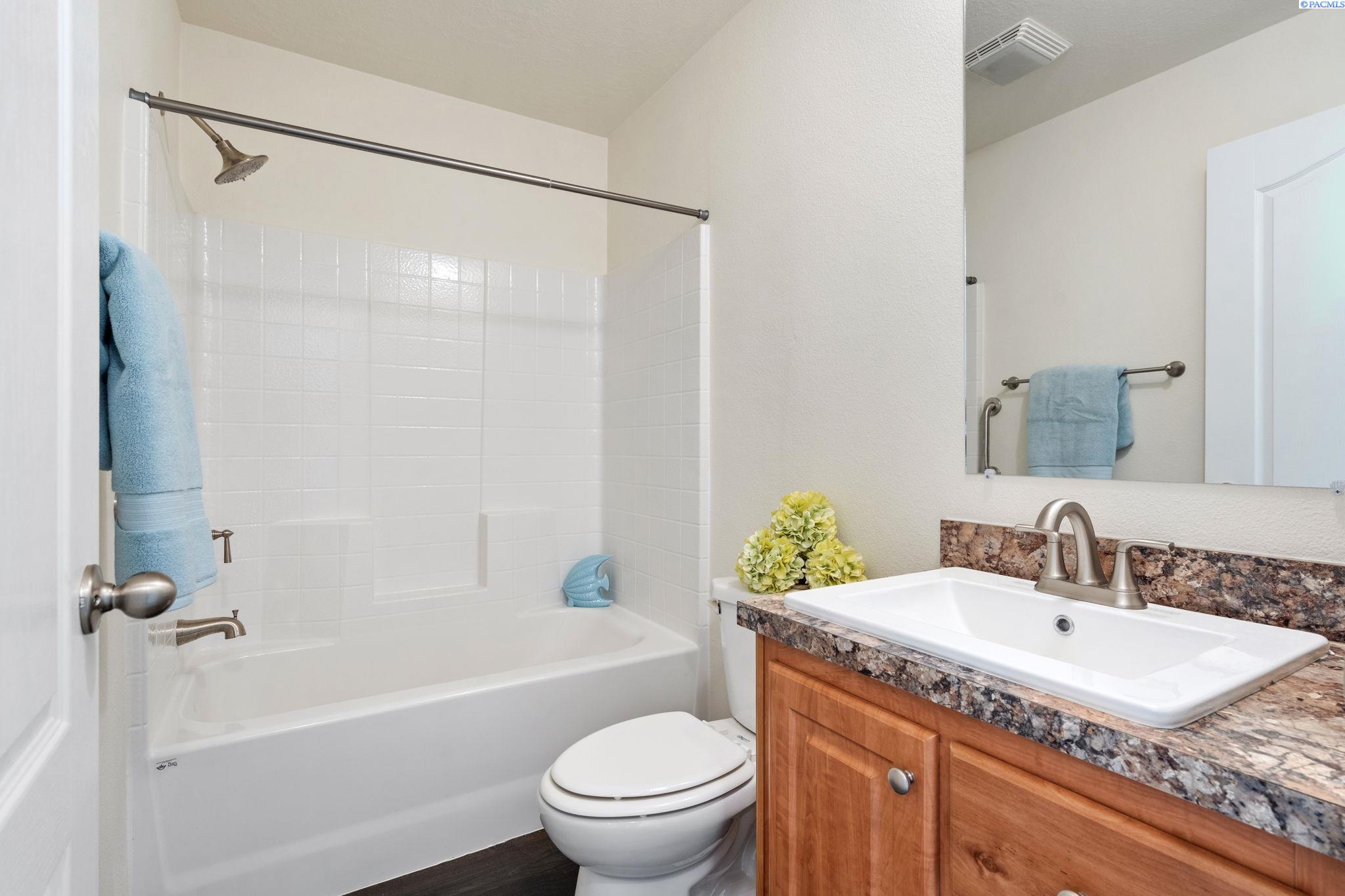 203106 East Bowles Road, Unit 99 Kennewick, WA 99337 - Photo 21 of 26 Gallery Image 21