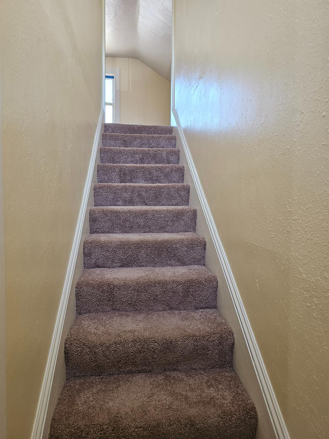 718 6th Street Modesto, CA 95354 - Photo 15 of 54