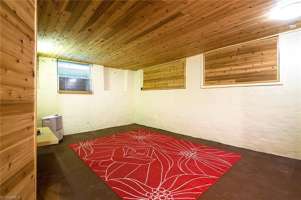 118 North Hawthorne Road Winston-Salem, NC 27104 - Photo 16 of 21 Gallery Image 16