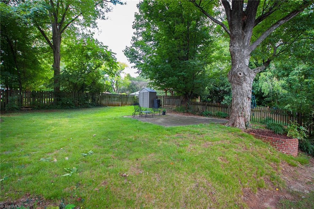 118 North Hawthorne Road Winston-Salem, NC 27104 - Photo 20 of 21 Gallery Image 20