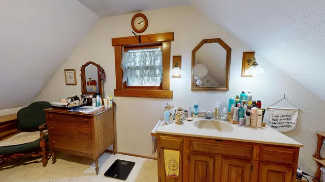 $300,000 | 5012 County Hwy BC, Sparta, WI 54656