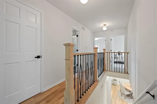 $897,500 | 3680 West 194th Street, Stilwell, KS 66085