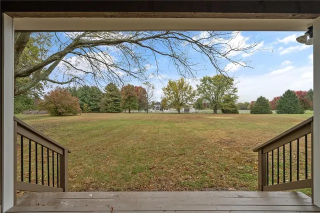 $897,500 | 3680 West 194th Street, Stilwell, KS 66085