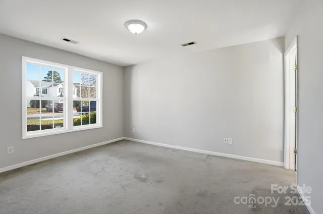 $289,900 | 1533 Hollow Maple Drive, Charlotte, NC 28216