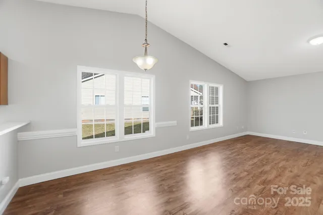 $289,900 | 1533 Hollow Maple Drive, Charlotte, NC 28216